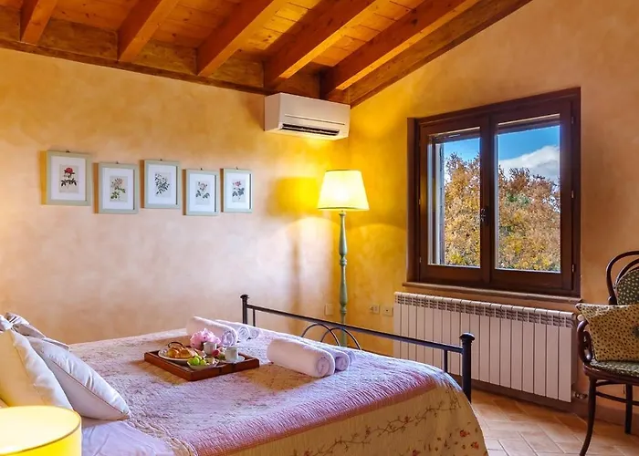 Scappo In Umbria, Mevania * Беванья