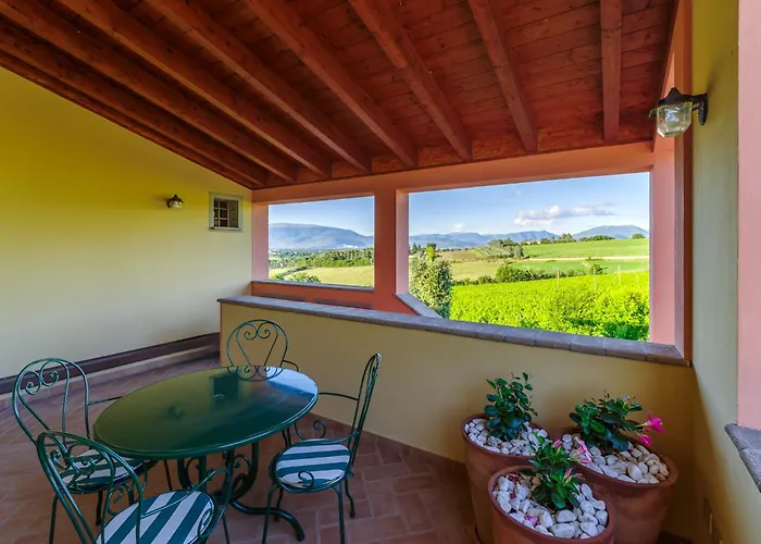 Scappo In Umbria, Mevania